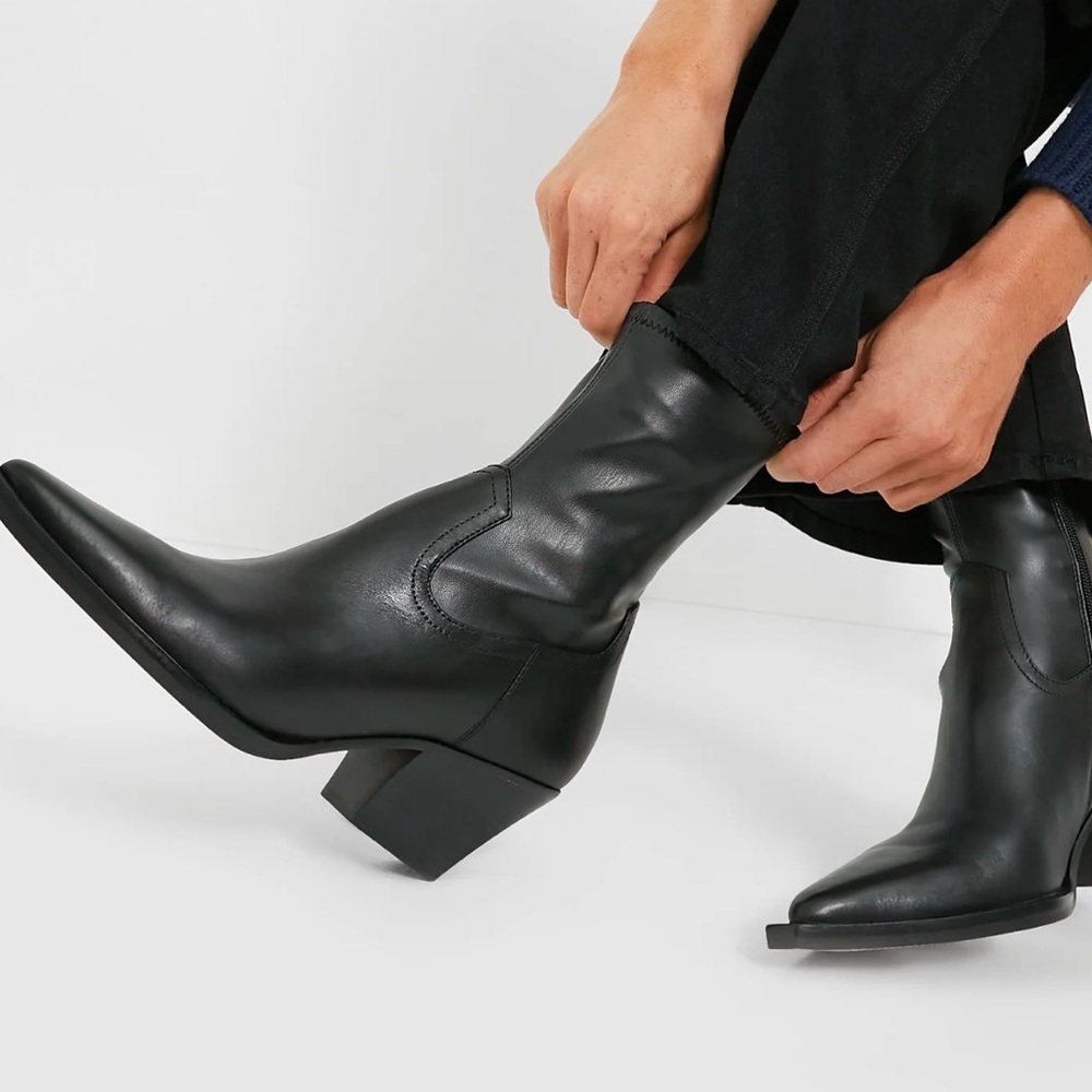 Dolce Vita Sleek Black Leather Boots, Rutger! 👢👢👢